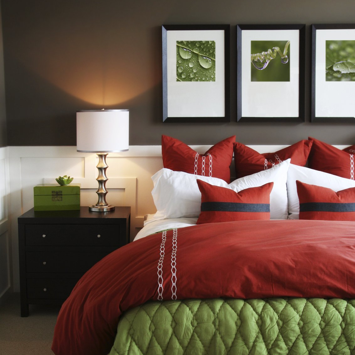 Schnarchen und Atemaussetzer können ein Hinweis auf ein OSAS, ein Apnoesyndrom sein. Damit dies in einem Schlaflabor, auch hier in Rostock, untersucht werden kann, ist vorab eine Polygraphie notwendig.