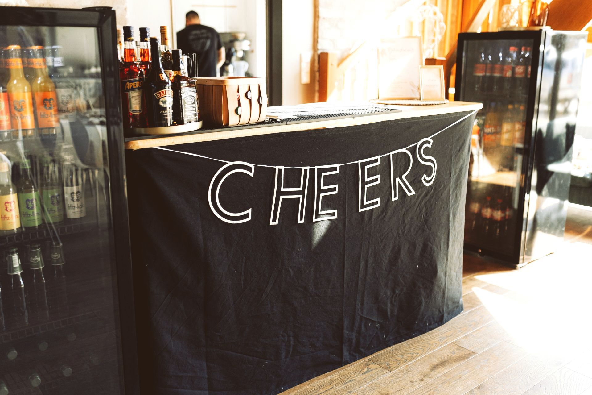 Bar Tresen Getränke mieten leihen Lübeck W&W Vermietung