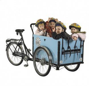 LIBELLE - Ultraleicht und robust aus Carbon: geteilt und dann als Kinderwagen oder Jogger nutzbar LIBELLE - Ultraleicht und robust aus Carbon: geteilt und dann als Kinderwagen oder Jogger nutzbar. Bei lastenrad-profis.de