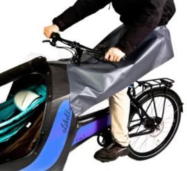 Fahrer:Innen Regenschutz für die LIBELLE Fahrer:Innen Regenschutz für die LIBELLE. Bei lastenrad-profis.de