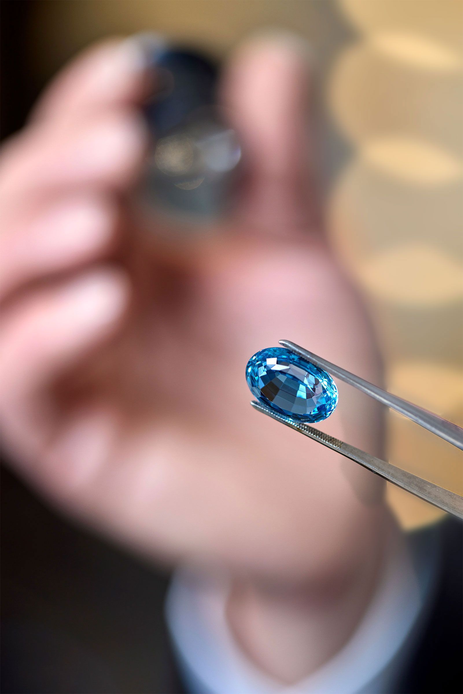 Aquamarin oval facettiert