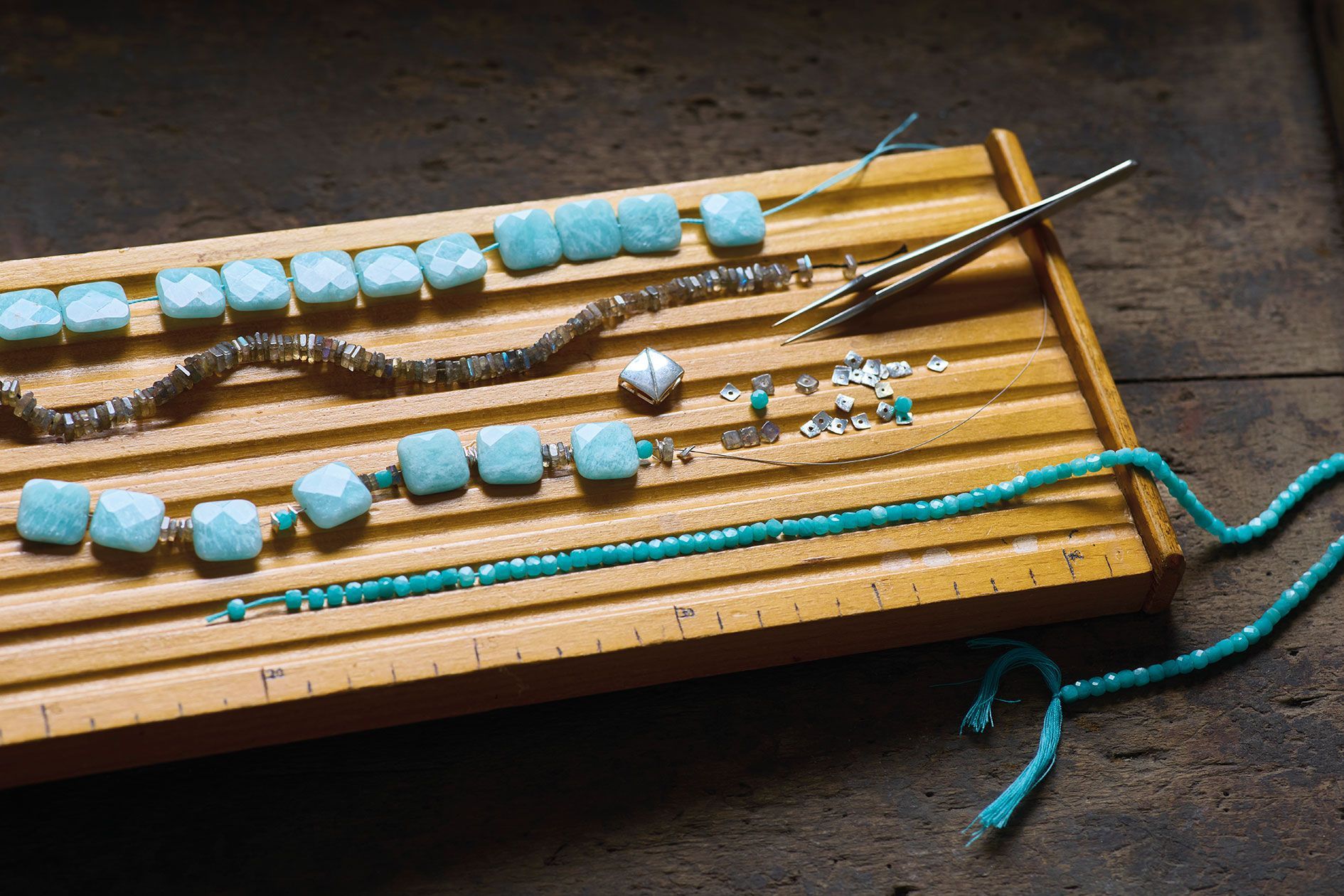 Goldschmiedewerkbrett Impression Feilen