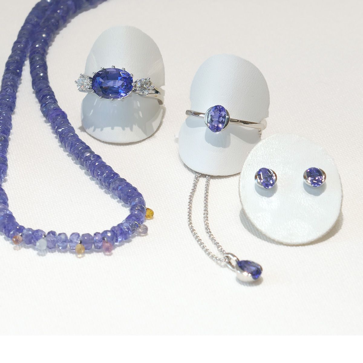 Tansanit-Schmuck Weissgold