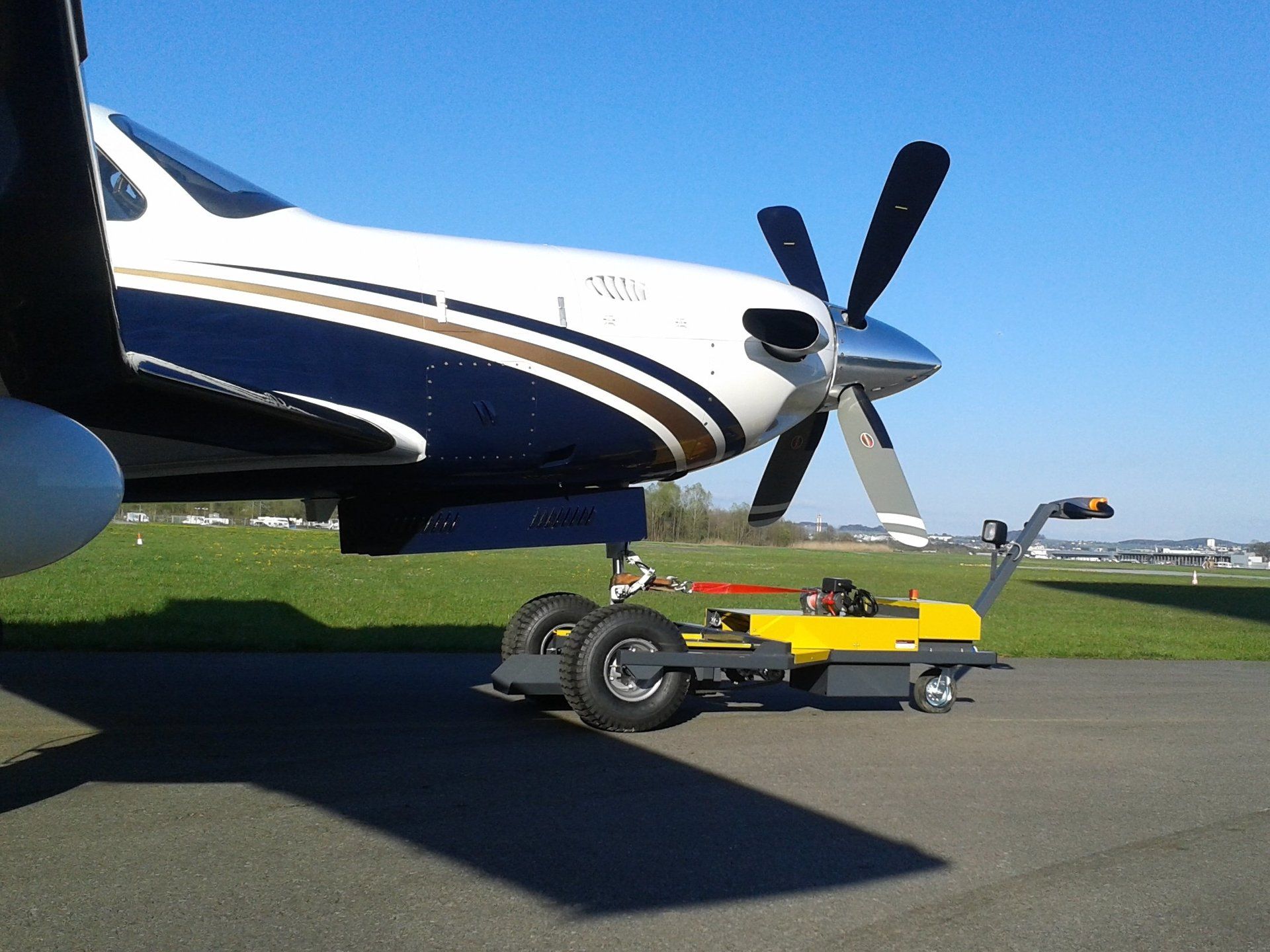 FLT 52 EW electro mit Piper PA46 Meridian
