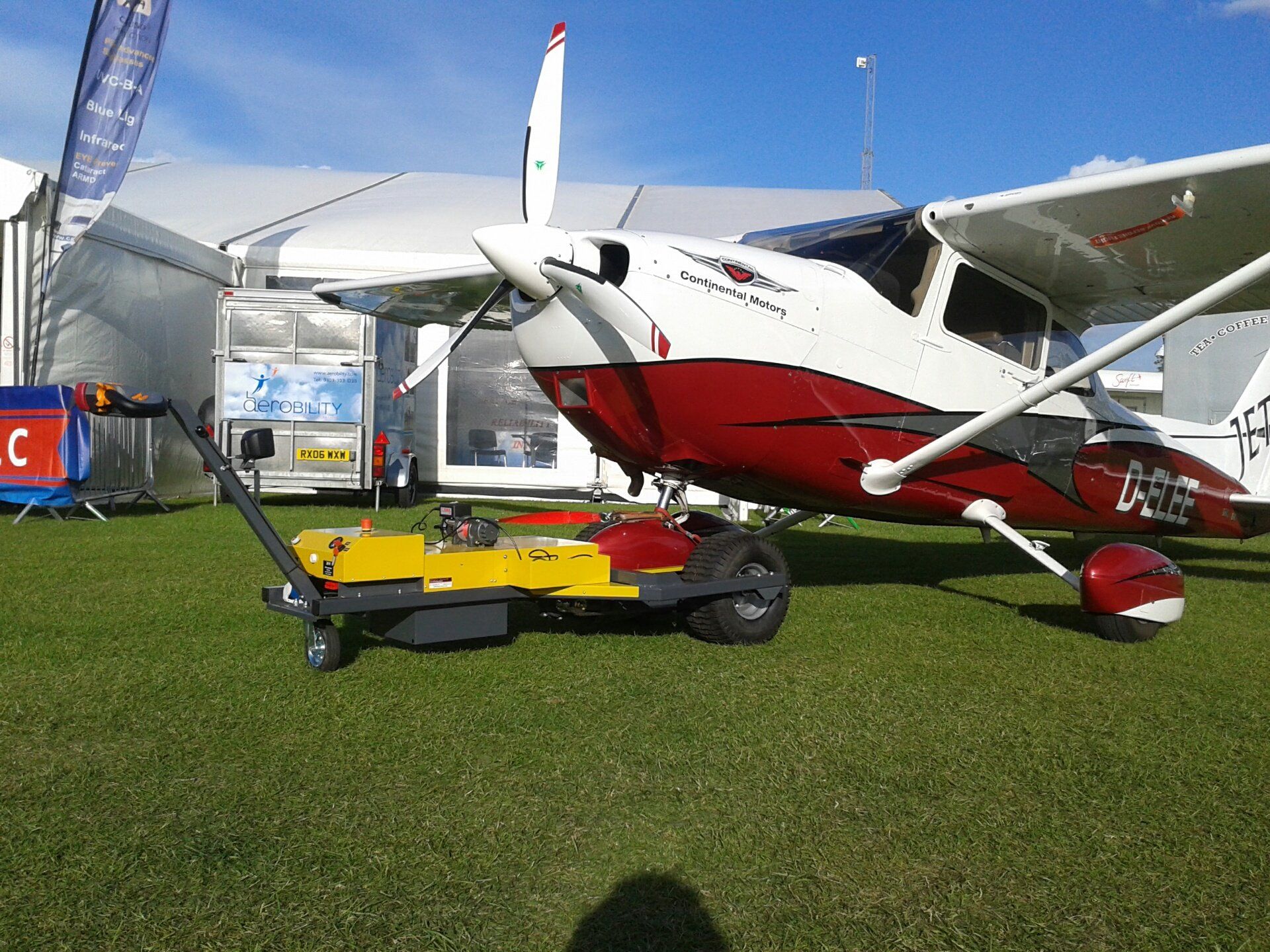 FLT 52 EW mit einer Cessna
