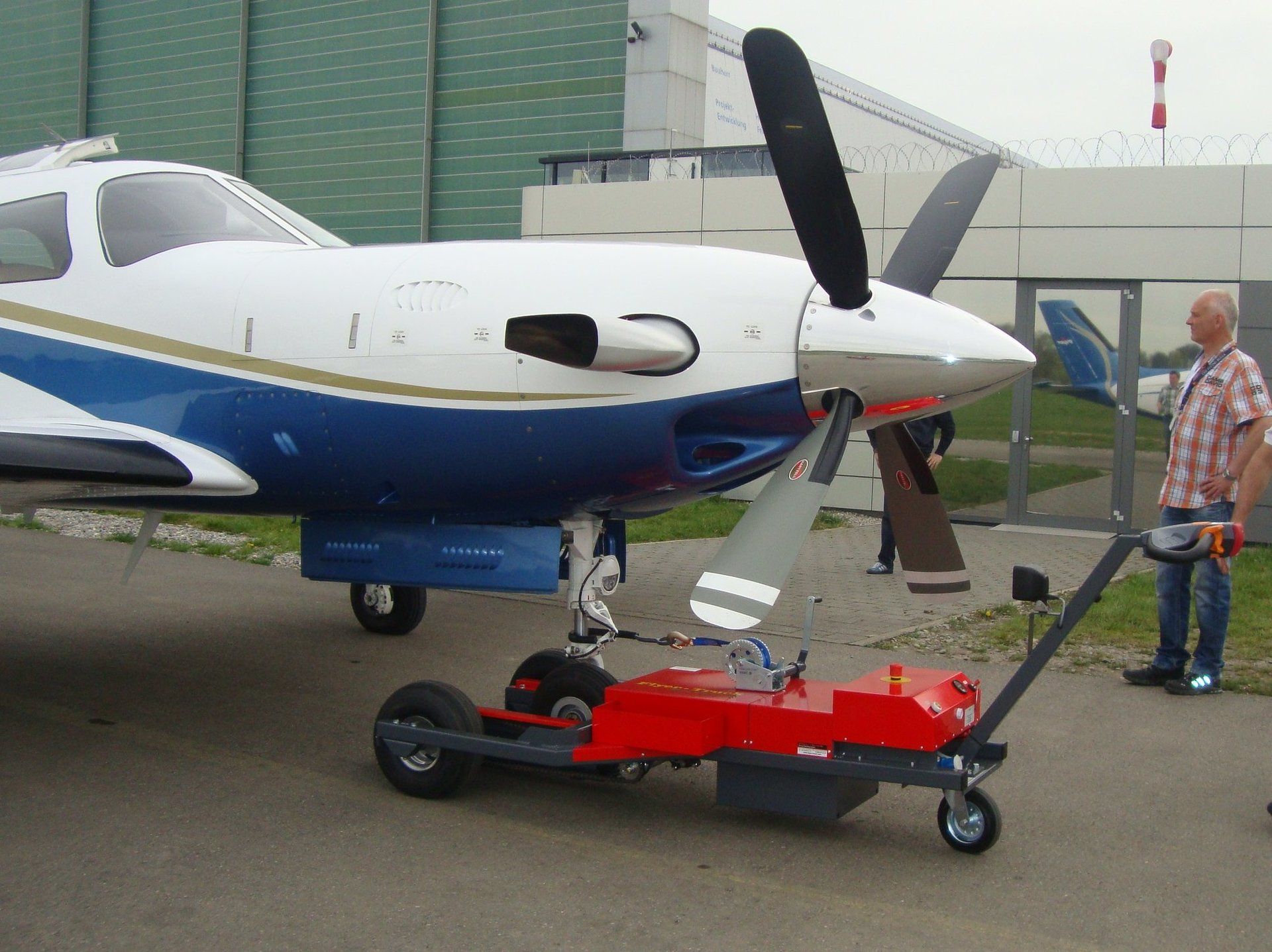 FLT 25 electro mit PA46 Meridian