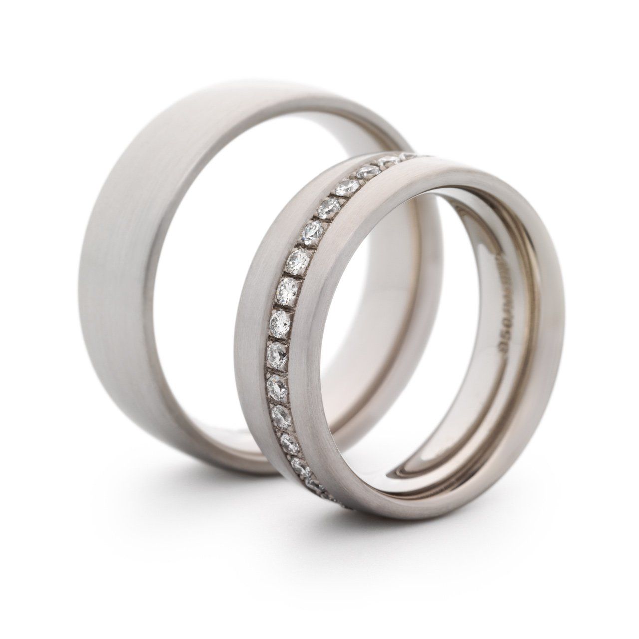 Das Gewicht macht das Tragegefühl so Einzigartig Trauringe aus 950/000 Platin