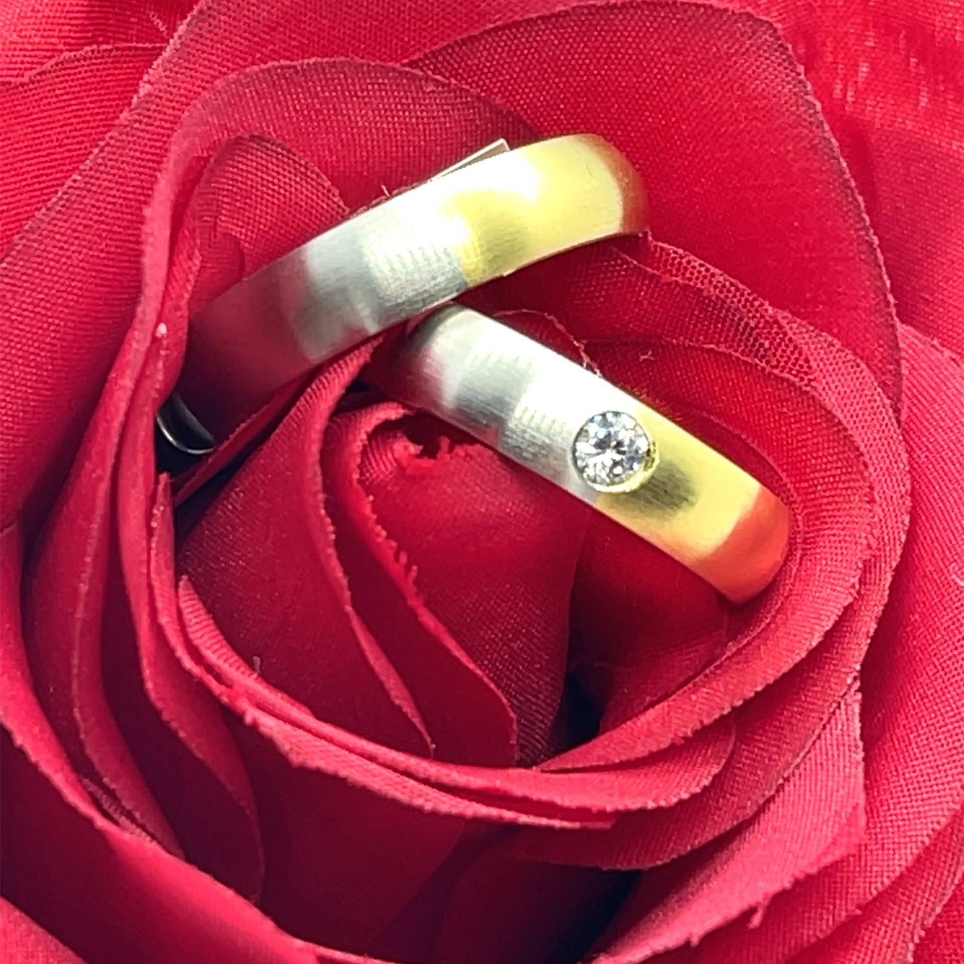 Trauringe 750/000 Gelb/Weißgold 5 mm Trauringe Monroe