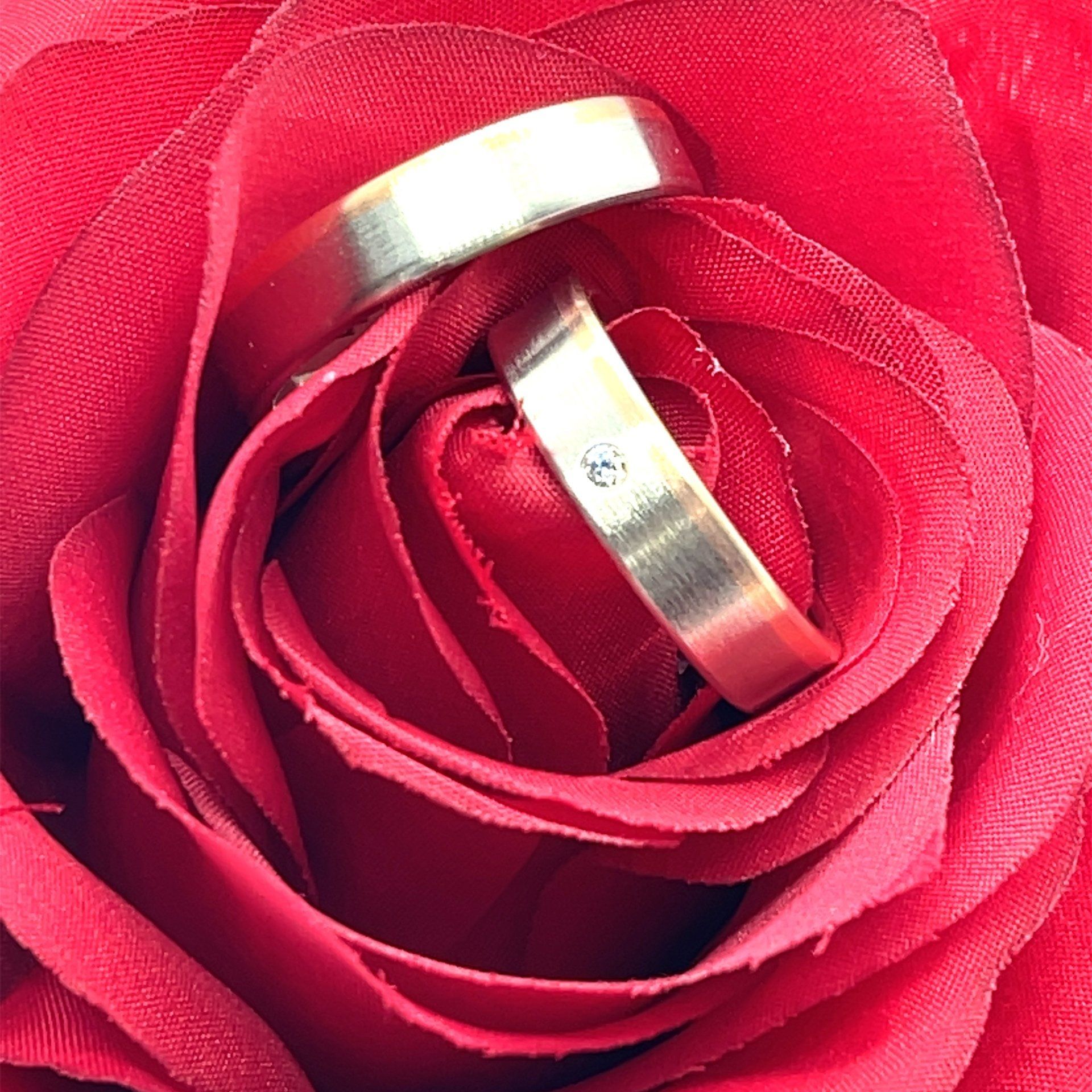 Trauringe 585/000 Weiß/Rotgold 5 mm Traurimg Peine & ulzen