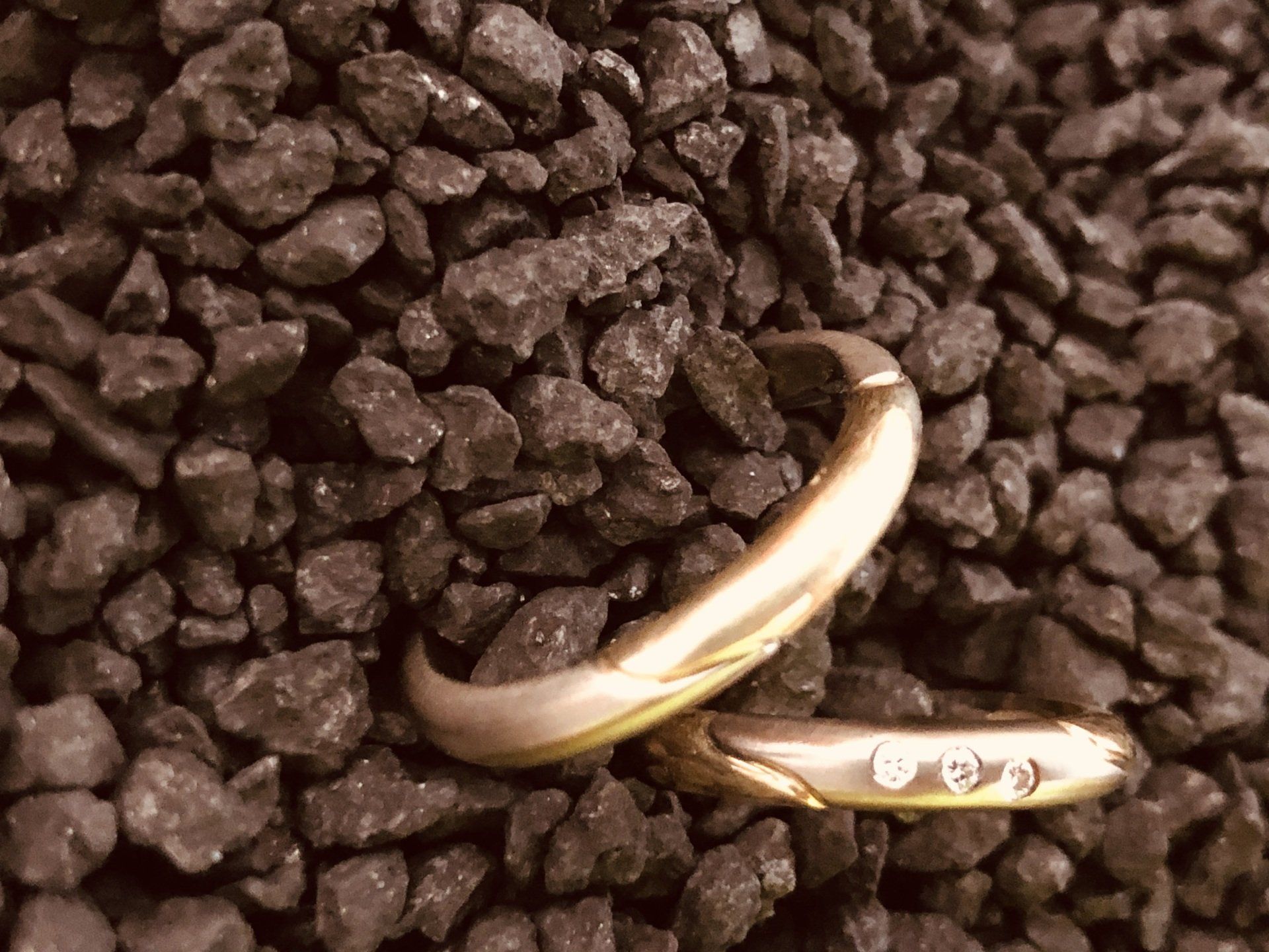 Trauringpaar  4 mm Breite Trauringpaar in 585/000 Gelb/Weißgold