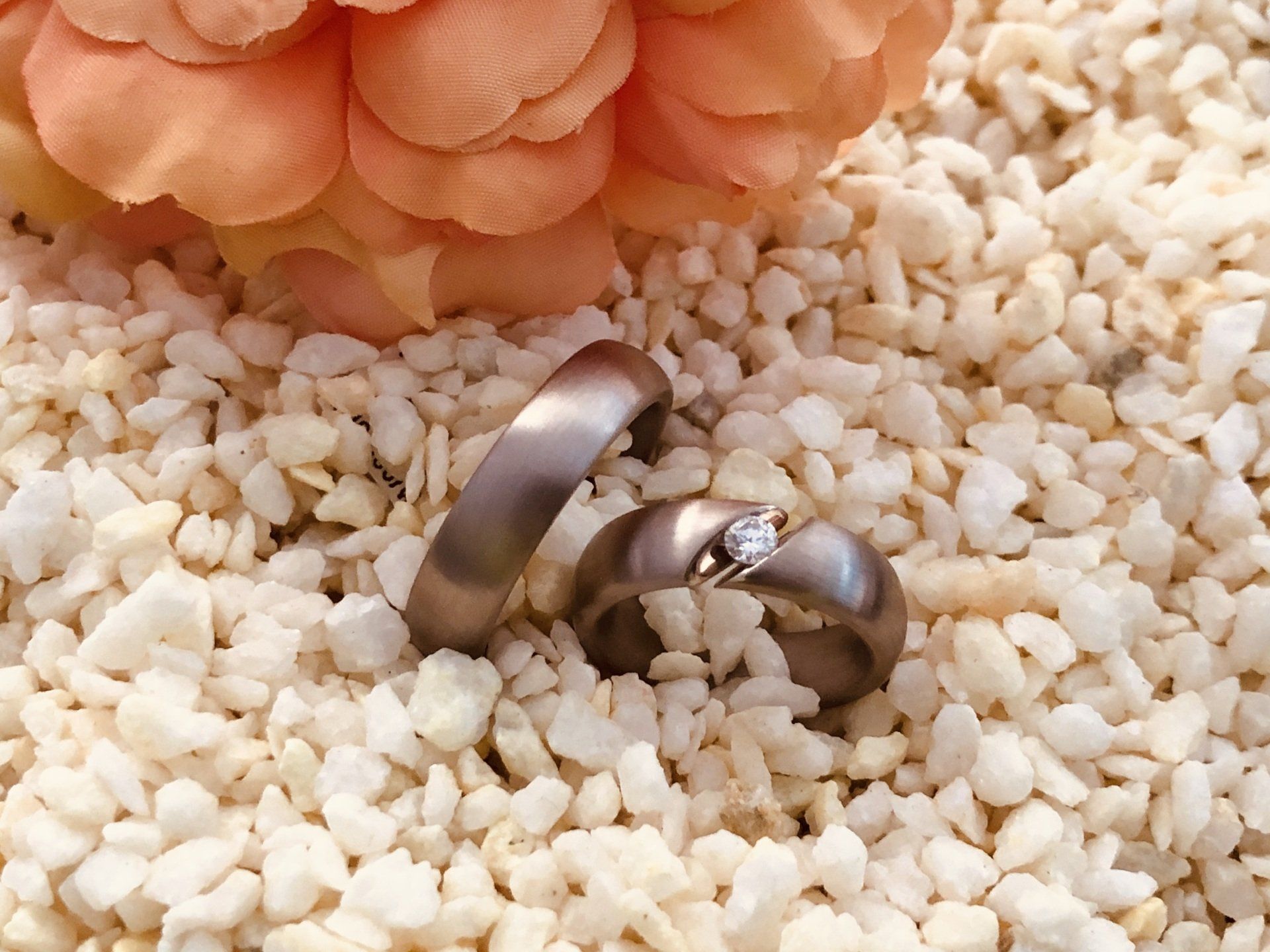 Trauringpaar 6 mm Breite Trauringpaar in 585/000 Palladium Weißgold