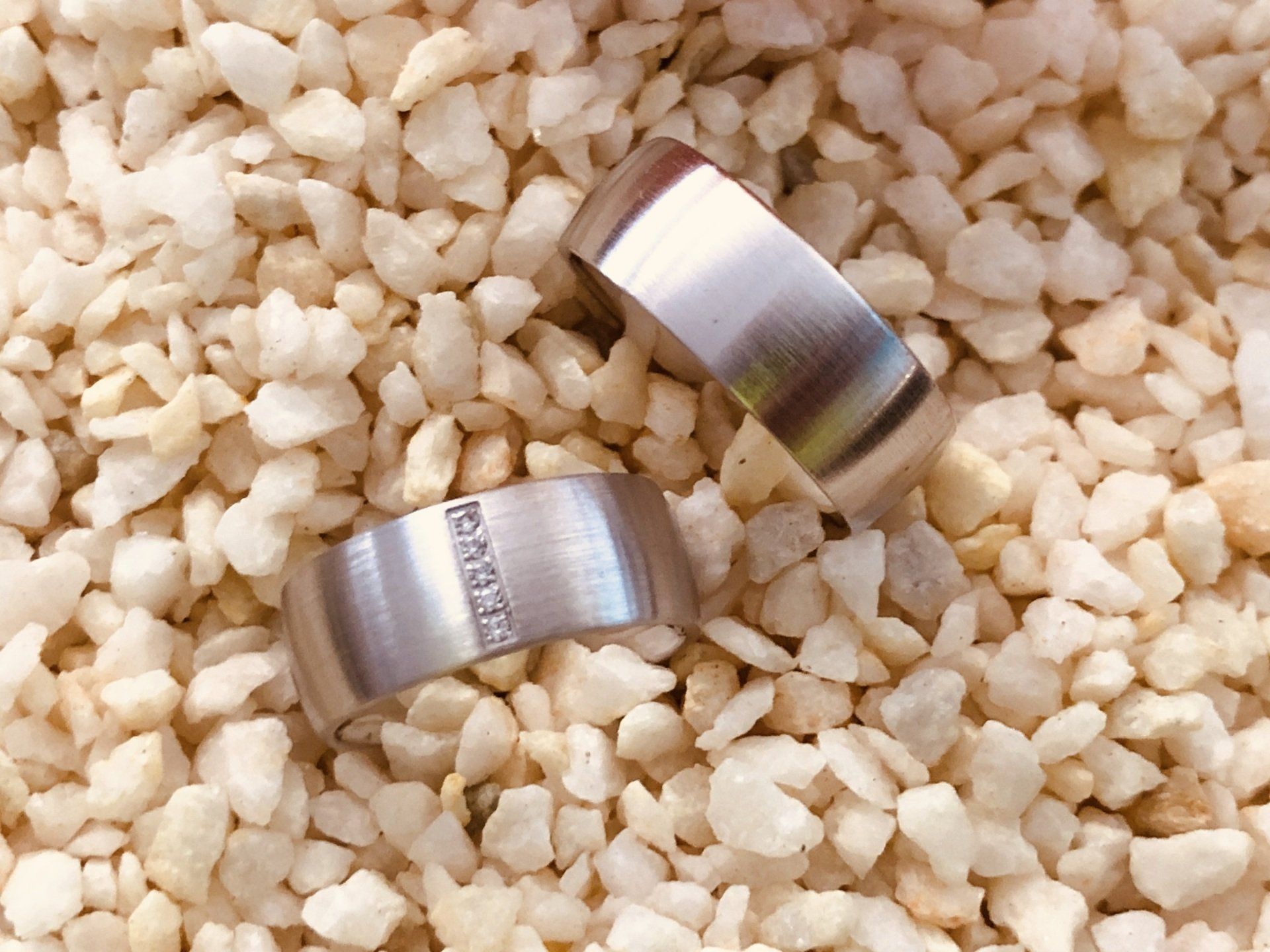 Trauringpaar 8 mm Breite Trauringpaar in 585/000 Weißgold