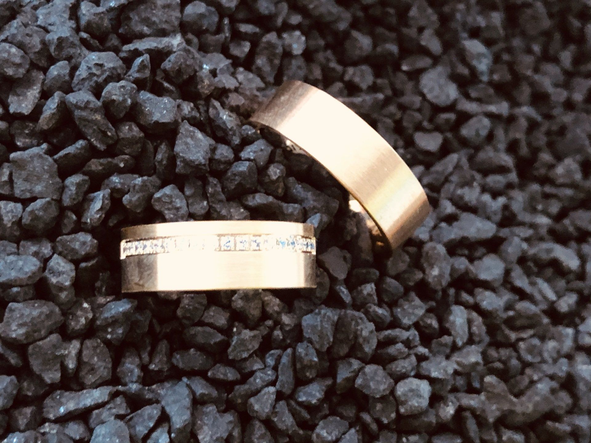 Trauringpaar 8 mm Breite Trauringpaar in 585/000 Gelbgold