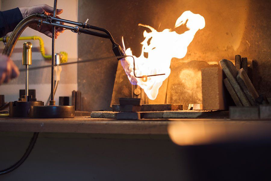 Aus dem Feuer Goldschmiedemeister Andreas Wurster