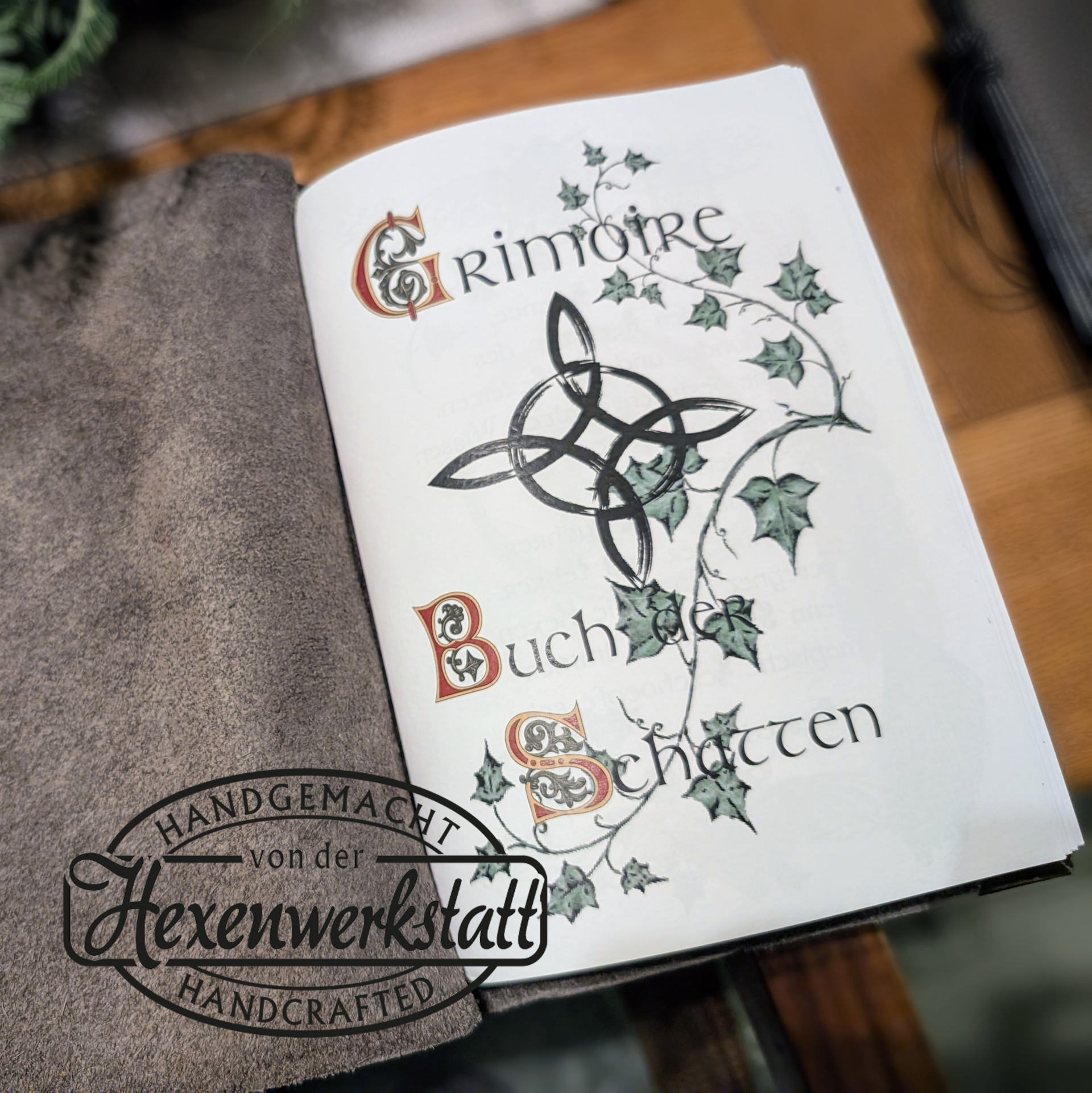 Buch der Schatten Lederbuch