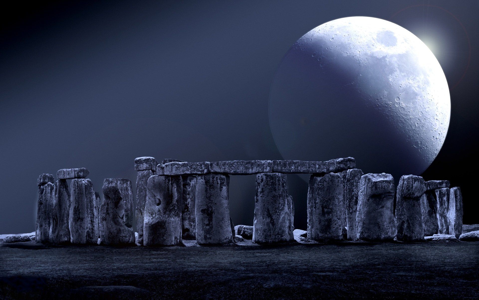 Stonehenge und Vollmond