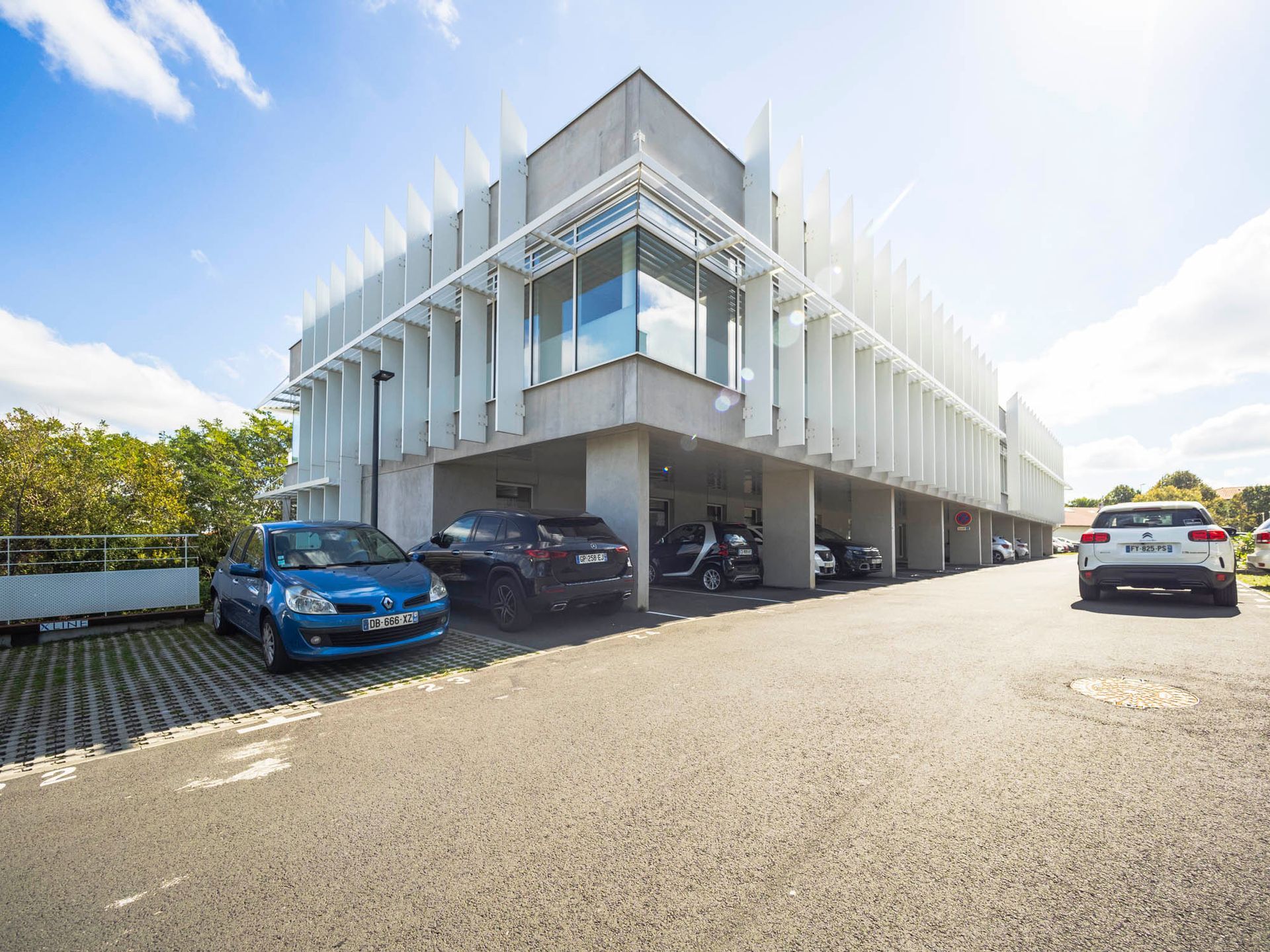 Façade bureaux et locaux professionnels FIGEP à La Rochelle