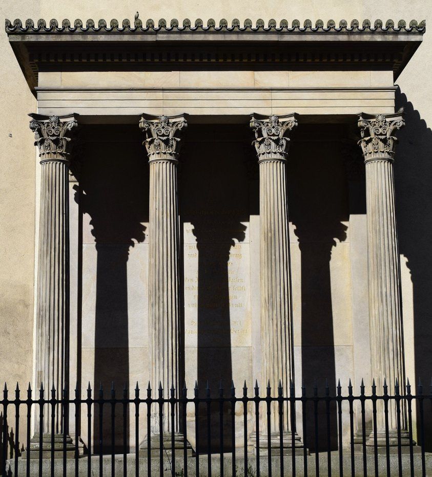 mojavaric@gmail.com
