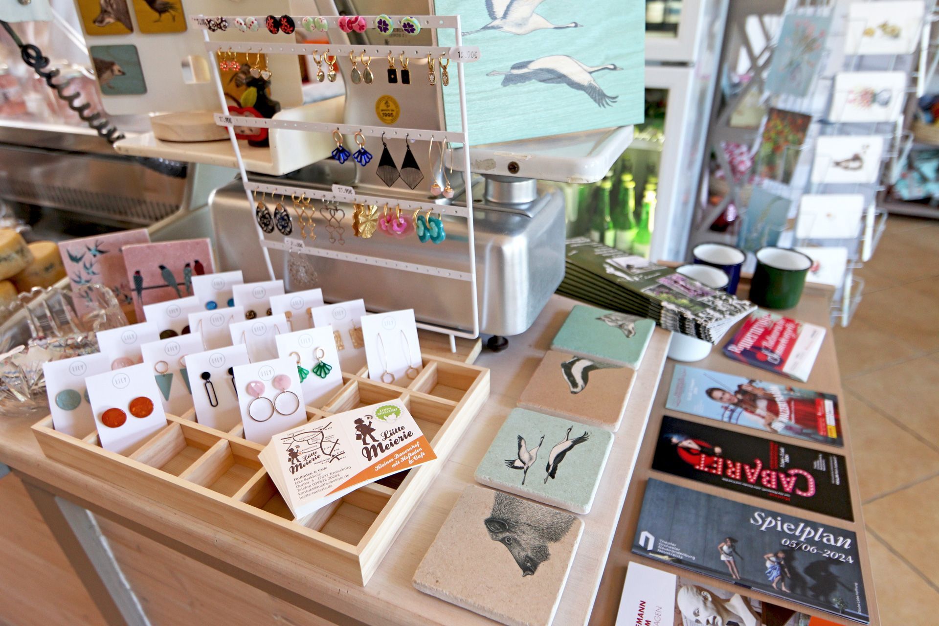 Ohrringe und Dekountersetzer