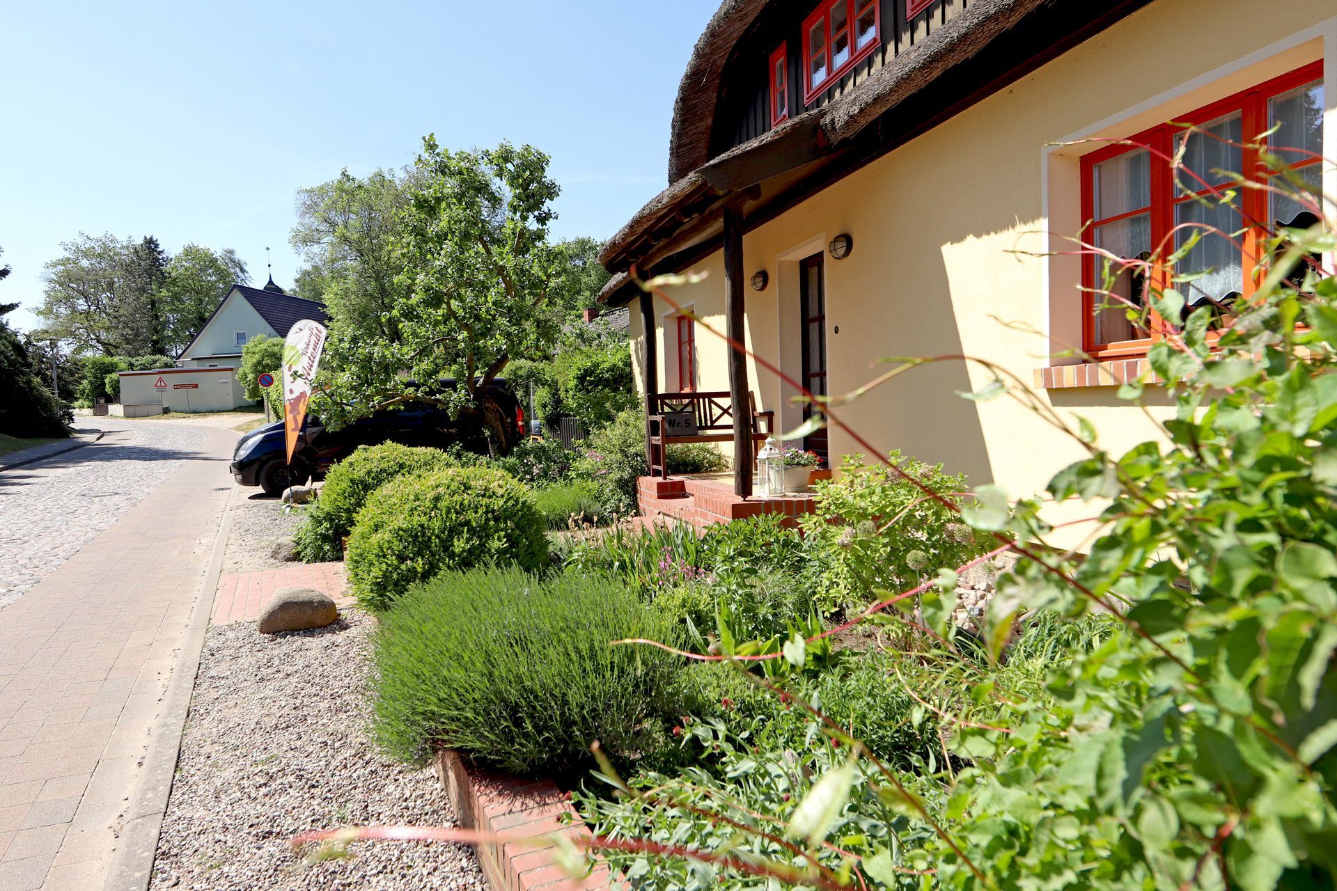 Lütten Meierie Kratzeburg Ansicht Straße aus Richtung Adamsdorf