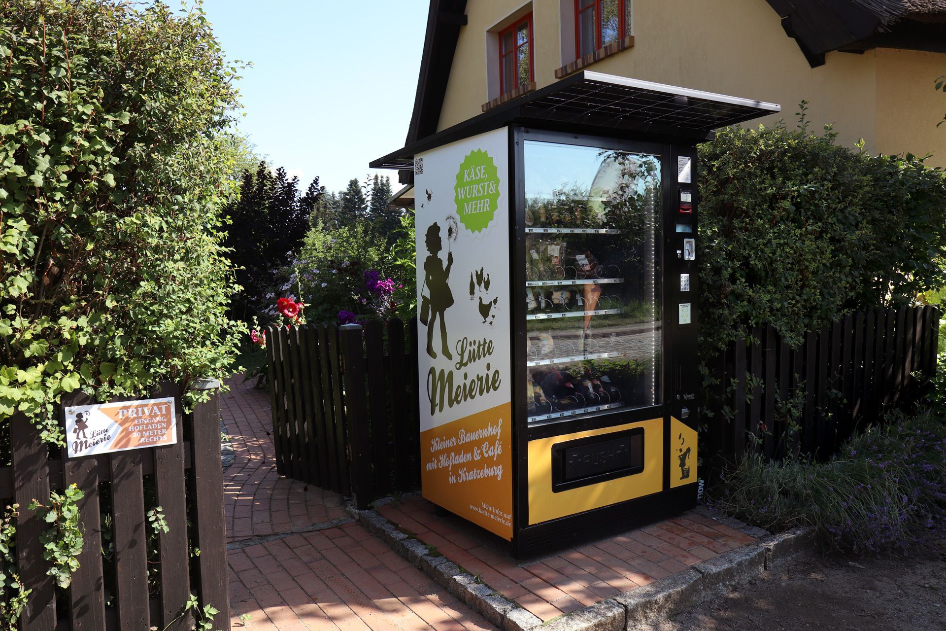 Automat auf dem Parkplatz der Lütten Meierie