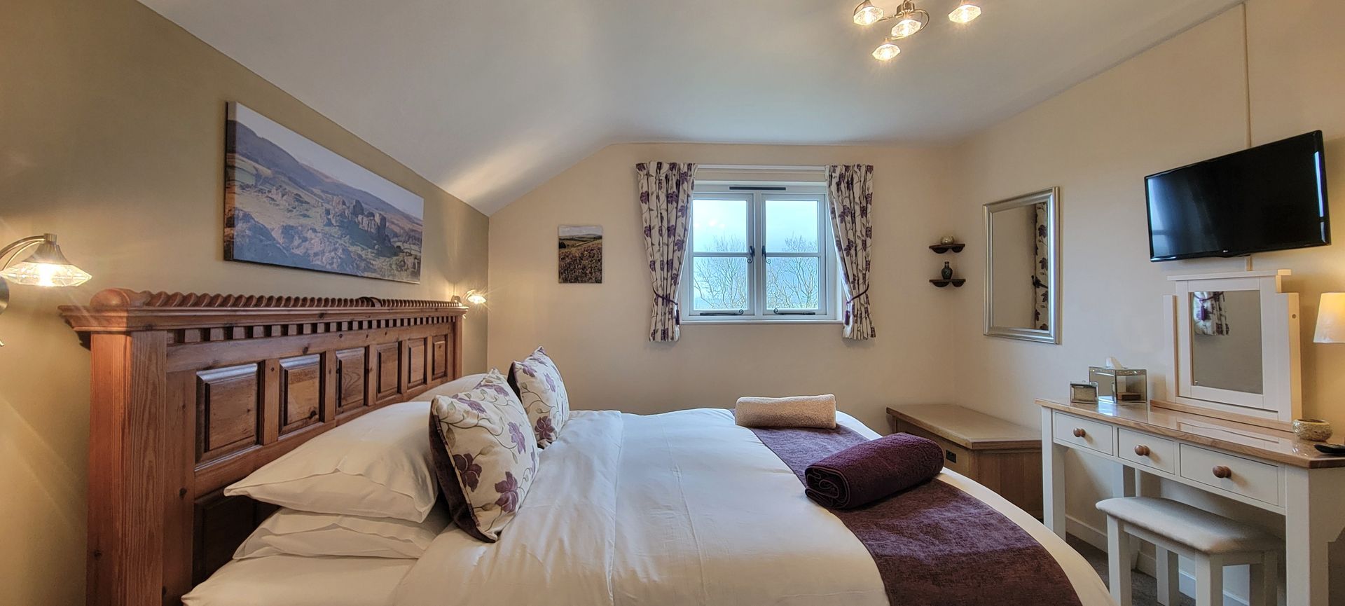 Higher Kellacott Cottage holiday cottage. Cosy one bedroom cottage perfect for a couples rural retreat, West Devon