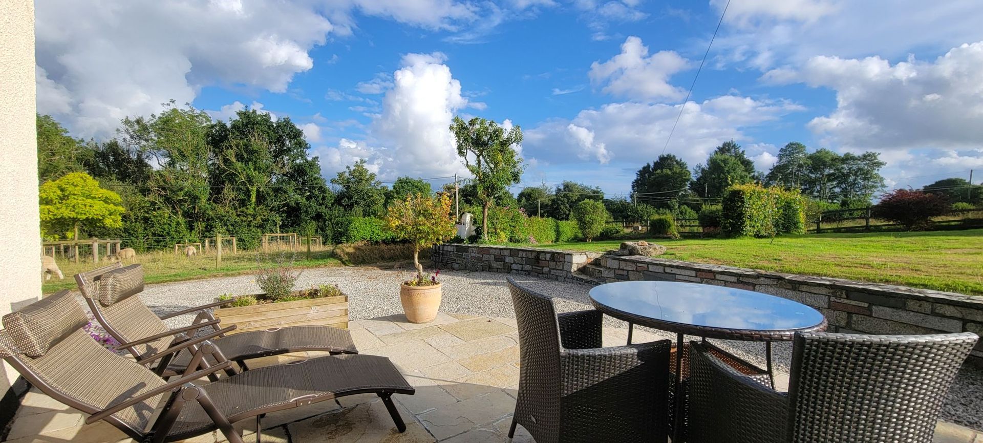 Higher Kellacott Cottage holiday cottage. Cosy one bedroom cottage perfect for a couples rural retreat, West Devon