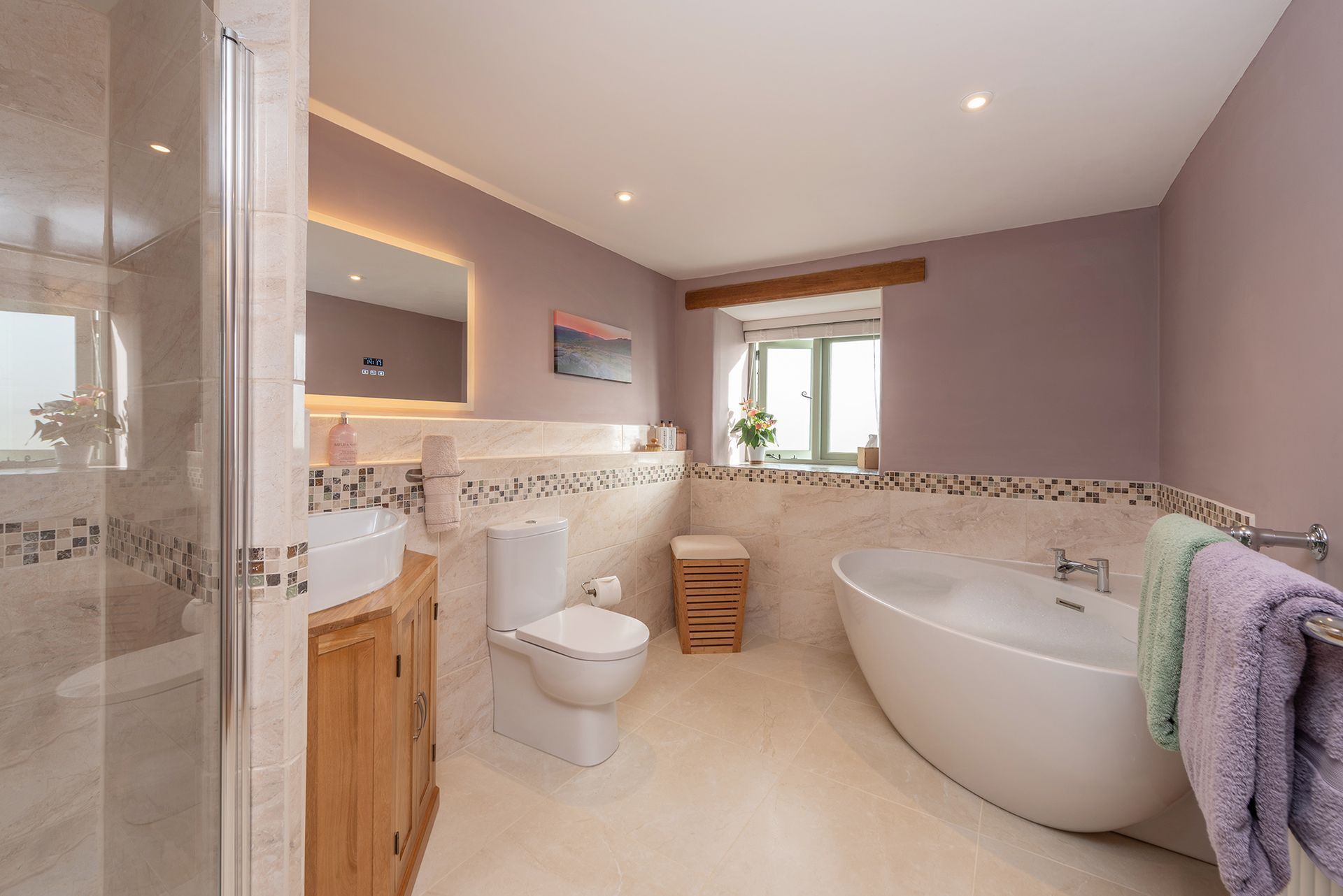 The Old Barn holiday cottage. Luxury one bedroom ideal for a couples rural retreat, West Devon