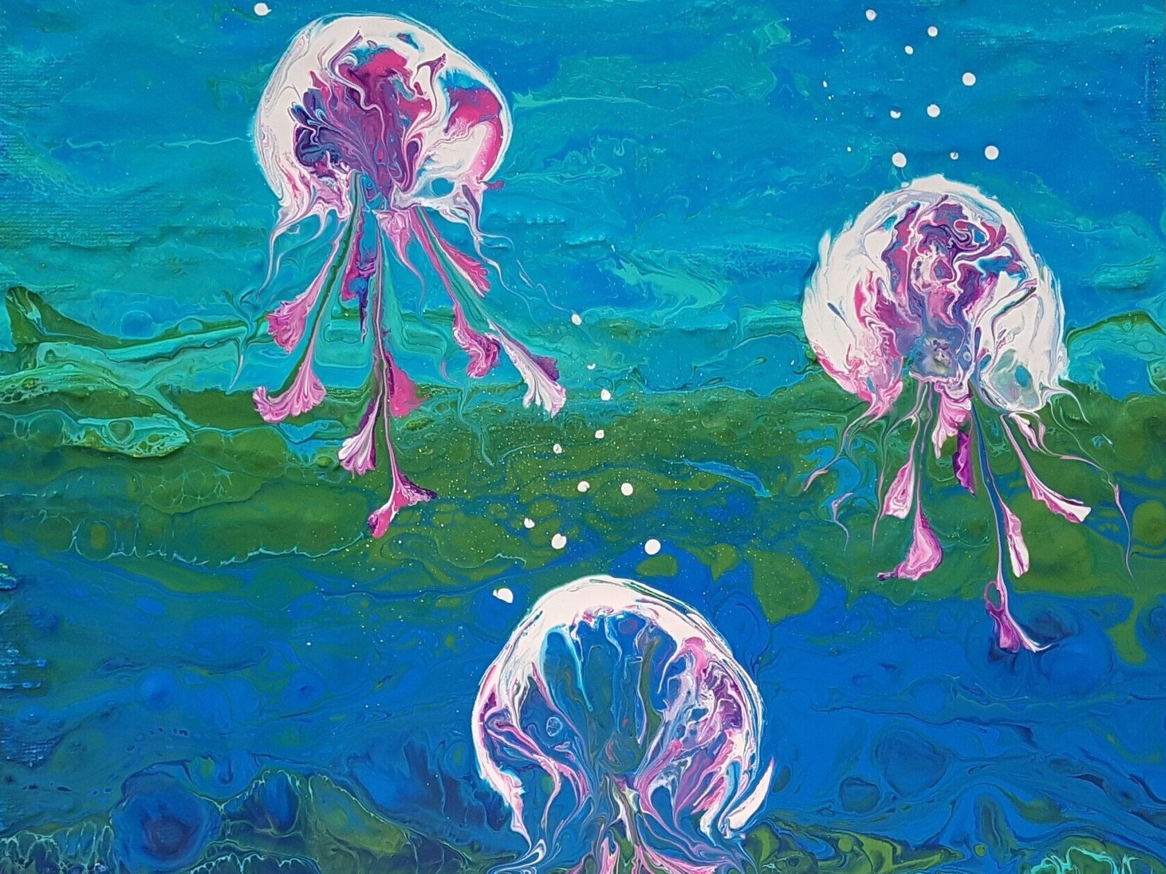 Jellyfish paint pouring course.