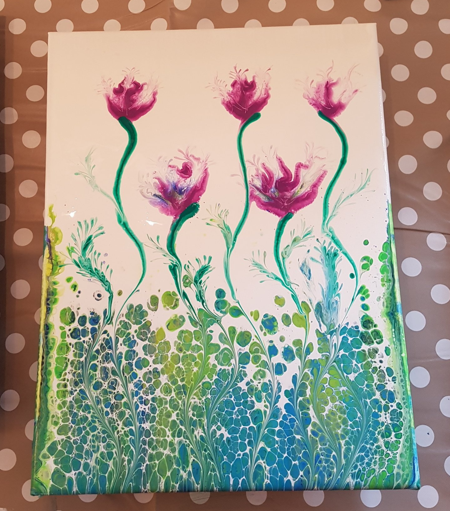 Paint pouring flowers workshop for beginners