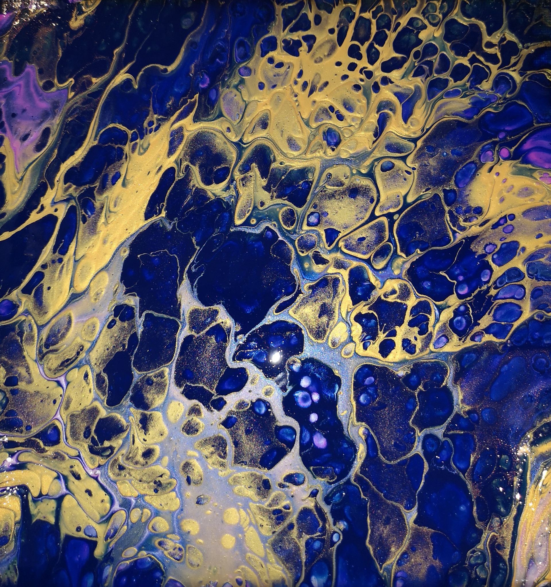 Paint pouring workshop for beginners