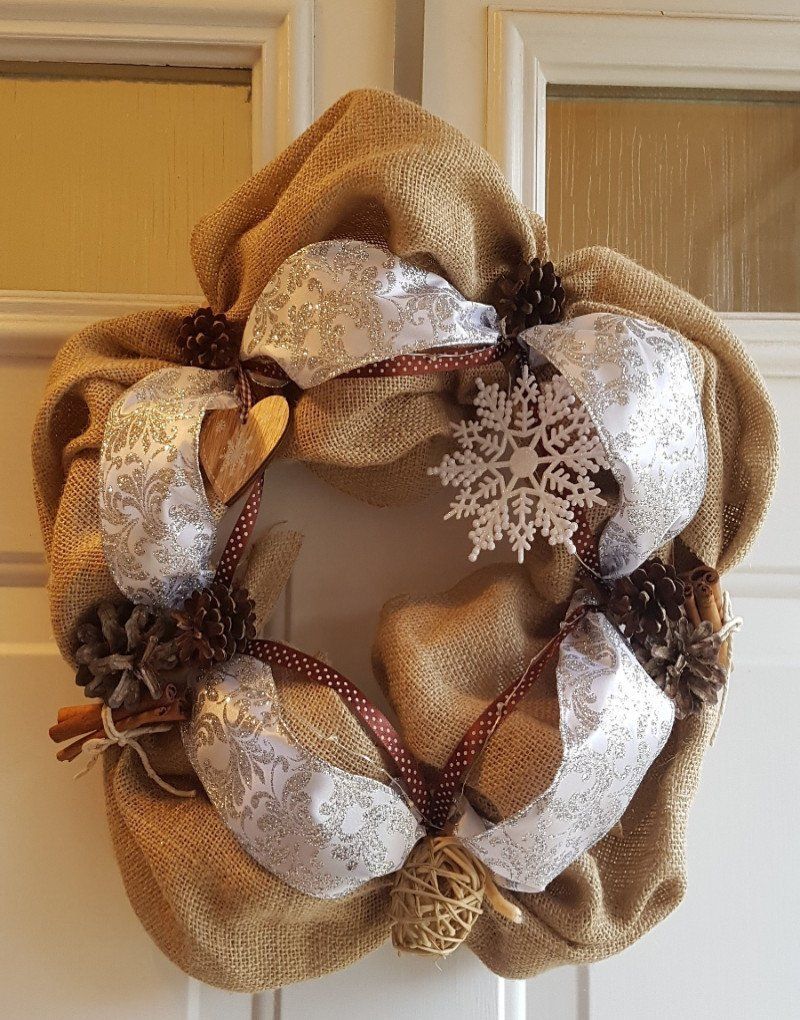 White Christmas wreath - by Interior Boost