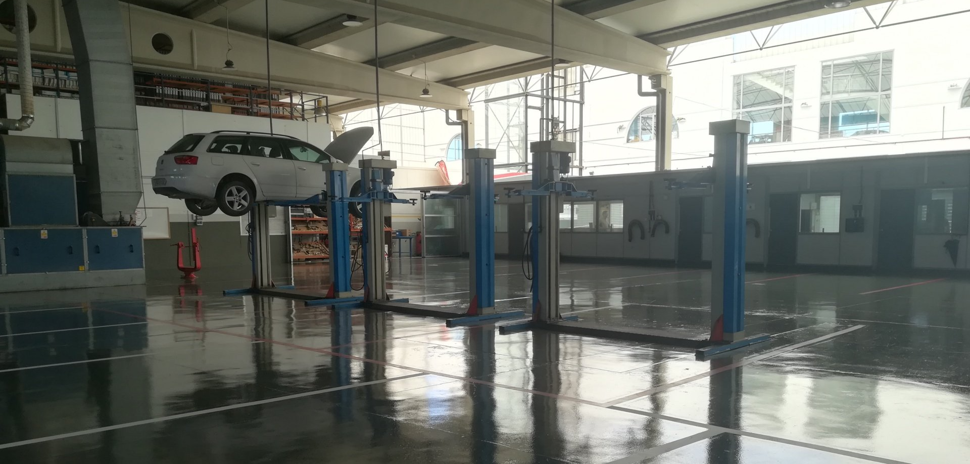 Taller de mecánica y electricidad