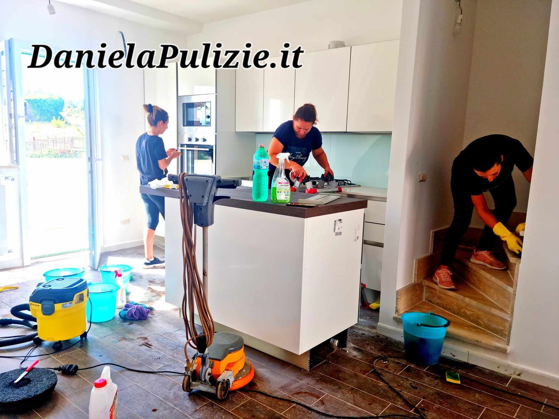 pulizia approfondita cucina