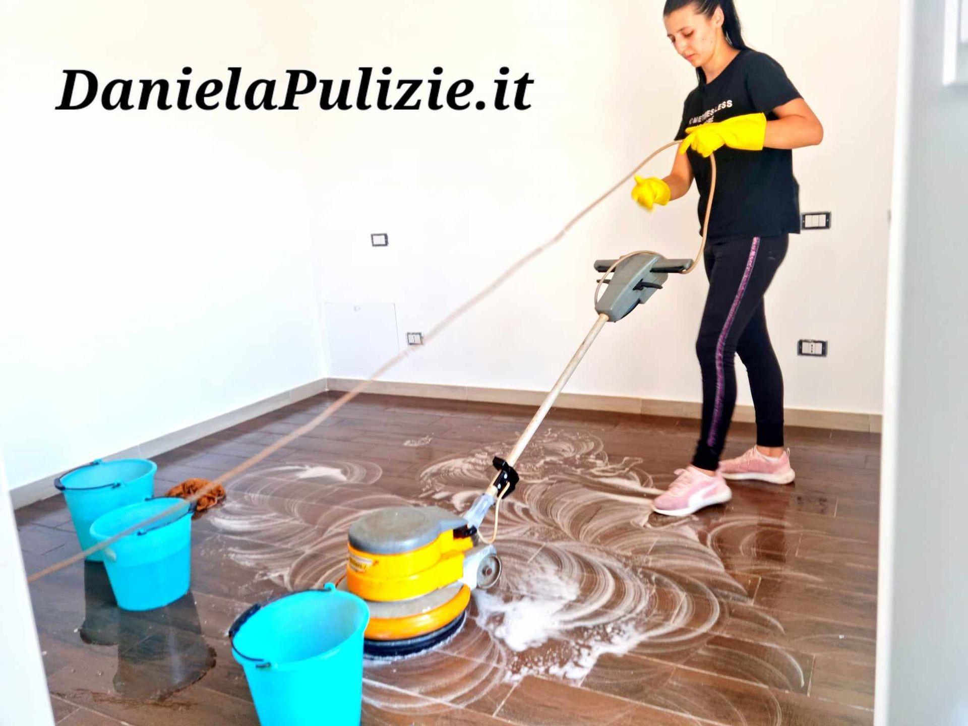 impresa di pulizie pavimenti