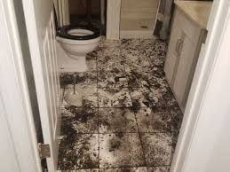 pulizie pavimenti molto sporchi