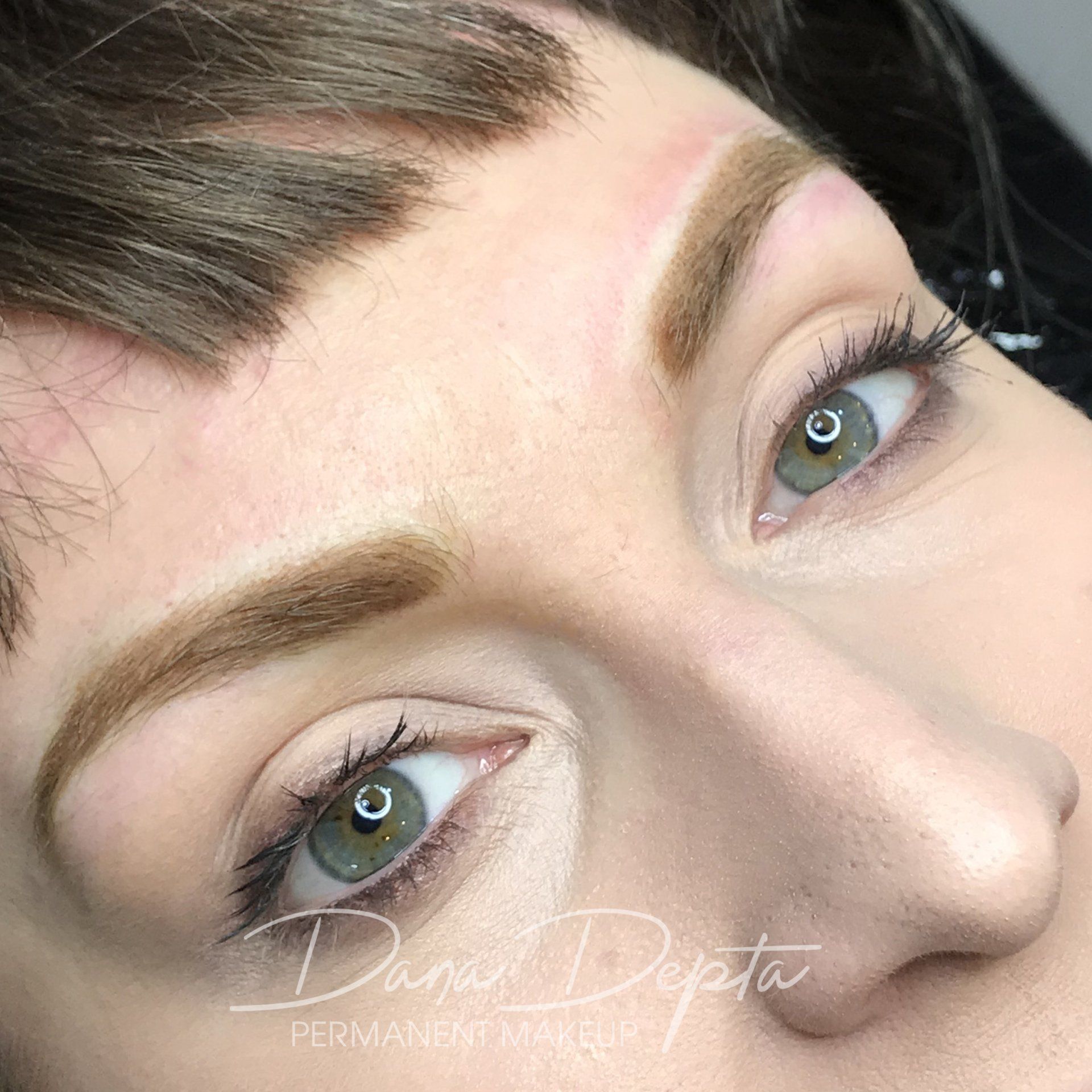 Permanent makeup eyebrows