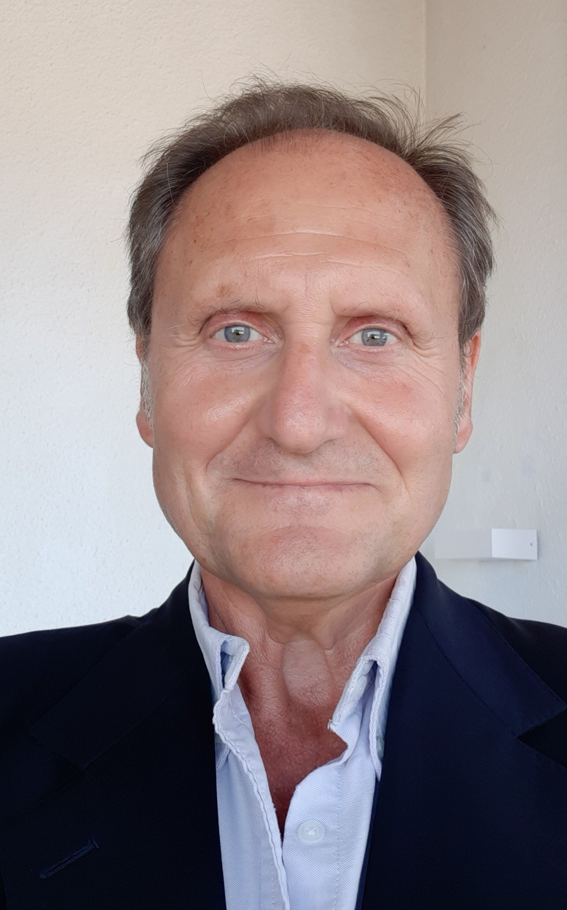 Ramón Solé