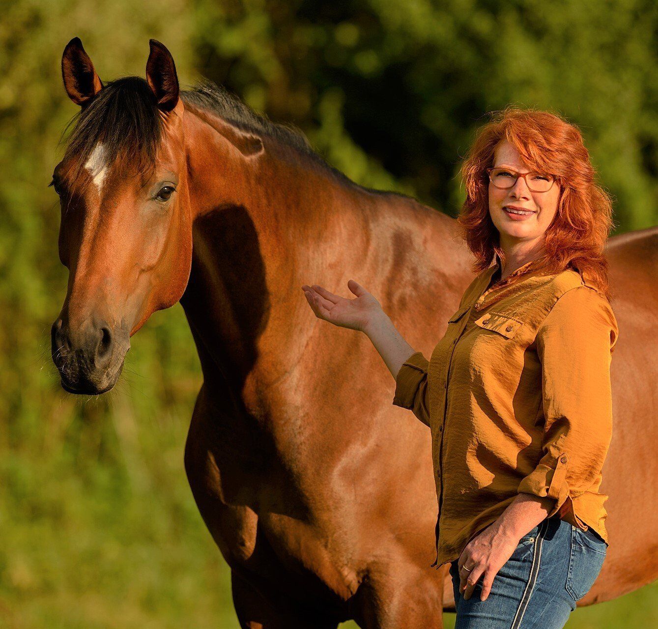 Tierheilpraktikerin Pferd / freie Dozentin für Tiernaturheilkunde - Julia Melanie Hahlweg