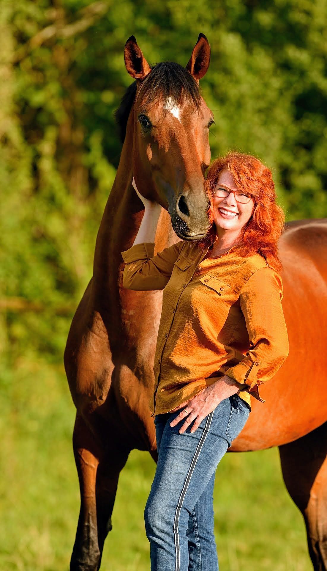 Tierheilpraktikerin Pferd / freie Dozentin für Tiernaturheilkunde - Julia Melanie Hahlweg Tierheilpraktikerin Pferd / freie Dozentin für Tiernaturheilkunde - Julia Melanie Hahlweg