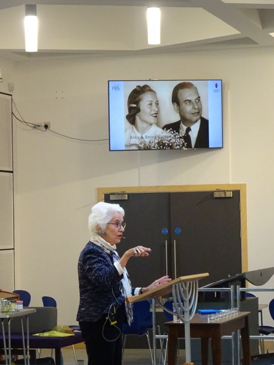 Eva Clarke