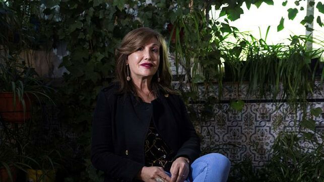 M.Cambrollé: La mayor violencia patriarcal, cuestionar la identidad de género