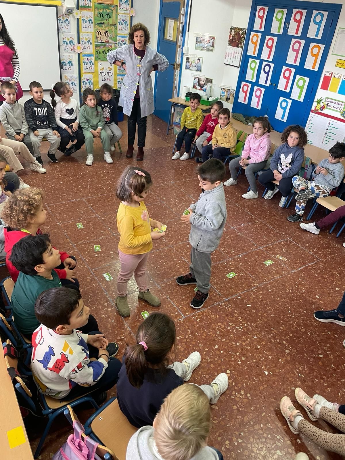 Educación infantil trabajando Robótica