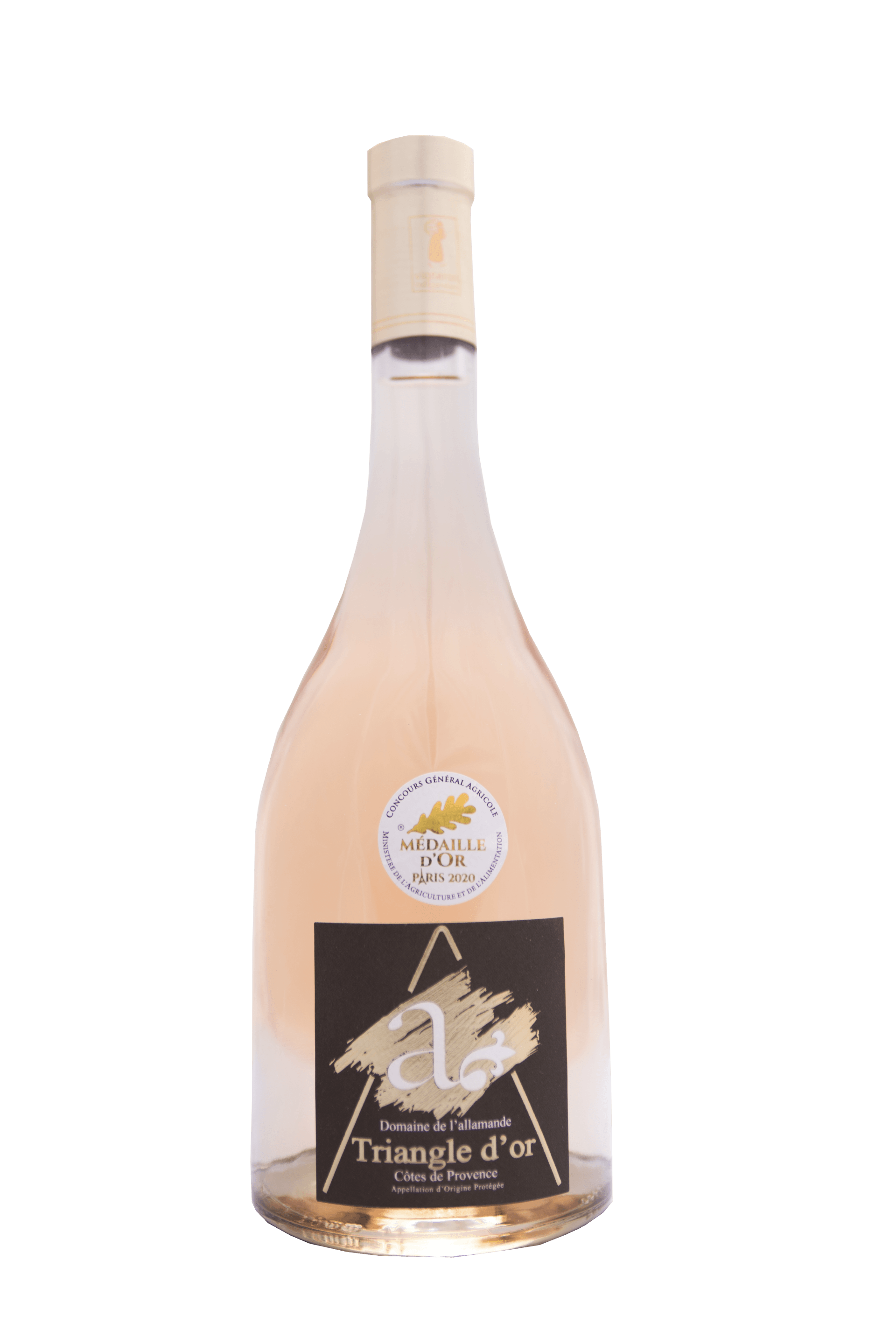 Rosé vin côte de provence cuvée triangle d'or cuers paca wine CEPAGES Grenache (70%), Syrah (17%), Rolle (13%). Vendanges manuelles. Rendement limité. Agriculture Raisonnée. VINIFICATION Parcellaire et par cépage. Refroidissement des raisins puis pressurage direct, sans macération. Débourbage à basse température, travail des bourbes séparément, fermentation alcoolique en cuve inox thermo-régulée. Les vins se reposent ensuite jusque fin novembre où l’art subtil et délicat des assemblages a lieu. NOTES de DEGUSTATION Vin rosé de grande finesse. Minéral. Sous une légère couleur pêche, le nez dévoile de subtils et élégants aromes de pomelo, zeste de citron et petits fruits rouges. La bouche offre une matière ronde et gourmande soulignée par une fraîcheur persistante, et une pointe de réglisse en finale. ASSOCIATIONS METS/ VIN Ce vin rosé de gastronomie avec sa robe très claire, s’appréciera sur des mets de grande finesse, poissons méditerranéens, canette au miel et au romarin, rösti de pommes de terre à la truite fumée ou un saumon gravlax à l’aneth. Température de service : 10° - 12°C Garde 3 ans