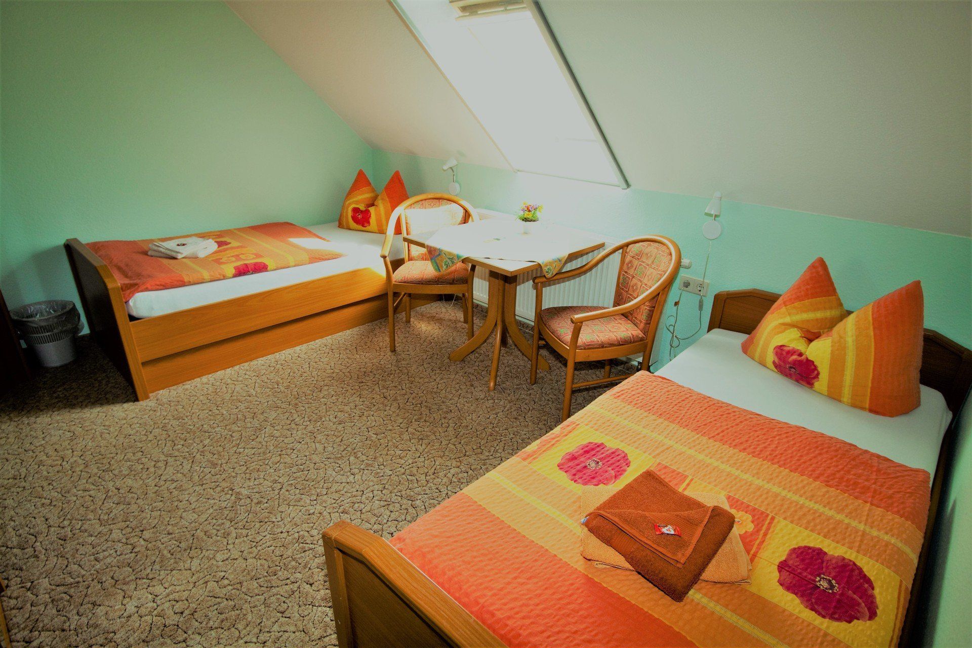 Zweibettzimmer Zweibettzimmer