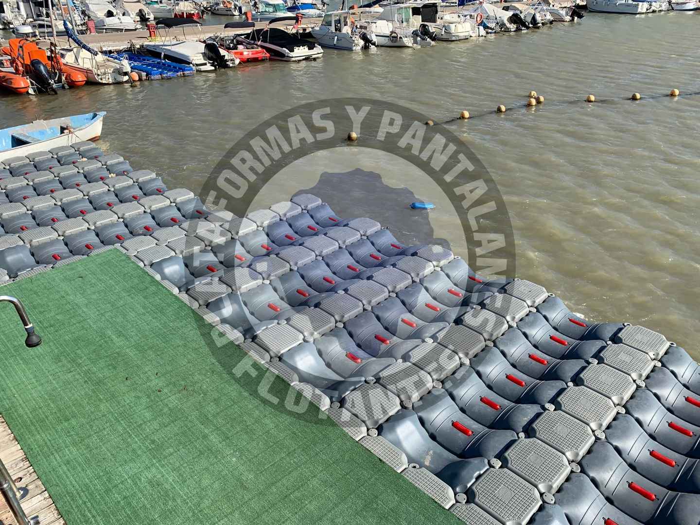 plataforma flotante jet ski