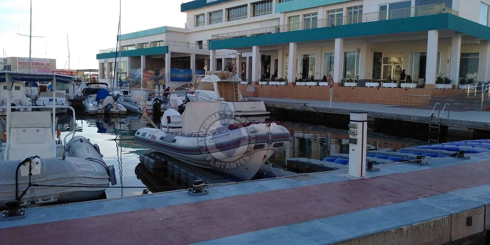 plataforma flotante alicante