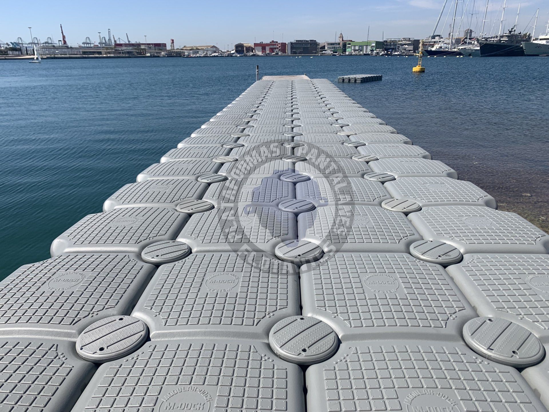 Pantalan flotante modular
