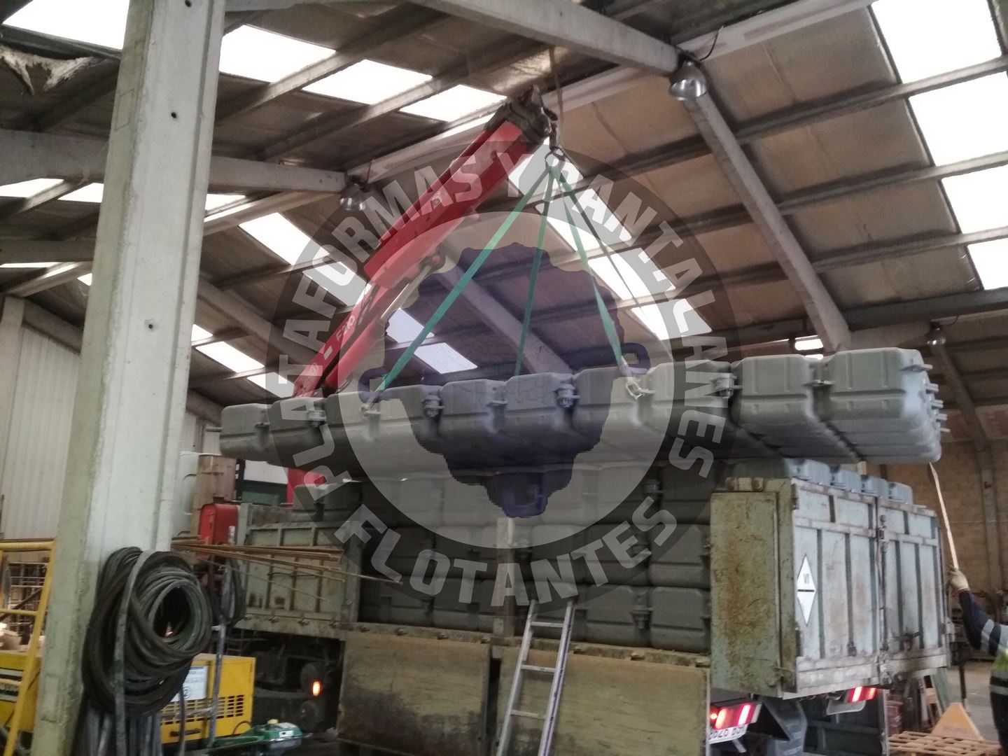 Estructura para trabajos acuáticos