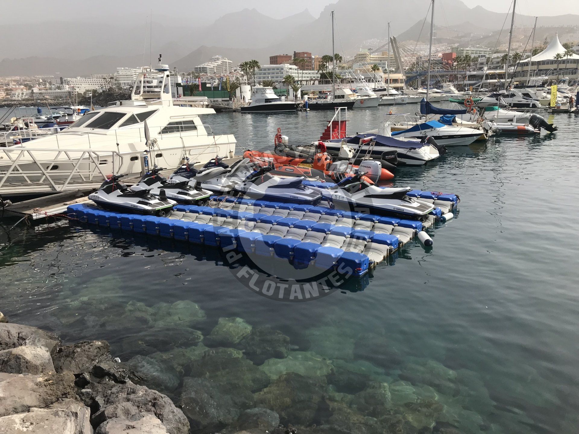 Plataforma flotante
